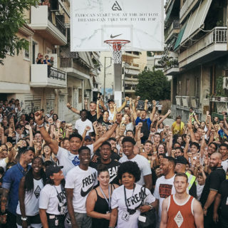 Ακολουθώντας για 48 Ώρες «Ένα Παιδί από τα Σεπόλια», τον MVP Γιάννη Αντετοκούνμπο