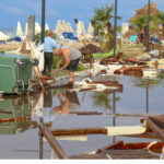 Το πρώτο φως της ημέρας αποκάλυψε το μέγεθος της καταστροφής από το φονικό πέρασμα της κακοκαιρίας στη Χαλκιδική