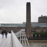 Σώθηκε το 6χρονο αγόρι που έσπρωξε έφηβος από τον 10ο όροφο της Tate Modern