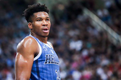 «Μαϊμού» αποκάλεσε τον Γιάννη Αντετοκούνμπο εκπαιδευτής του ΕΚΠΑ