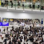 Το αεροδρόμιο του Χονγκ Κονγκ ανέστειλε το check-in σε όλες τις πτήσεις αναχώρησης