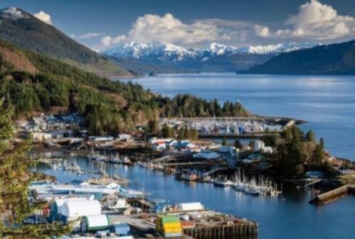 Ένα μπουκάλι με ένα γράμμα που είχε γράψει πριν από 50 χρόνια ένας ρώσος ναύτης βρέθηκε στις ακτές της Αλάσκας