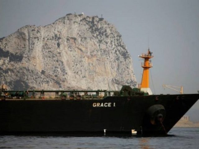 Το ιρανικό δεξαμενόπλοιο που κρατούνταν στο Γιβραλτάρ κατευθύνεται προς την Ελλάδα