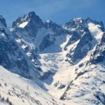 Μικροπλαστικά βρέθηκαν για πρώτη φορά ακόμη και στα παρθένα χιόνια της Αρκτικής και των Άλπεων