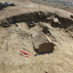 Επιτύμβιες στήλες αποκαλύπτουν στοιχεία για την κλασική γλυπτική της Τήνου