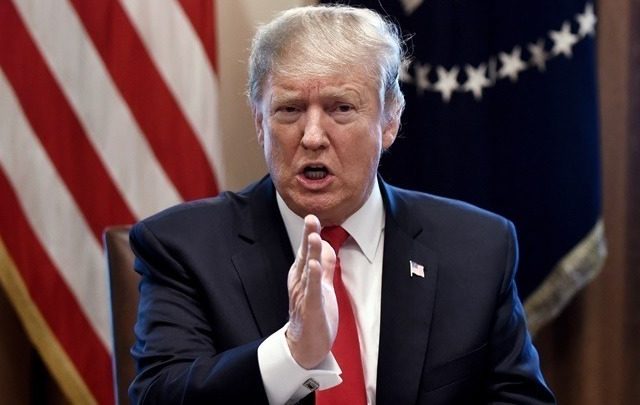 Πρωτοφανές! Ο Ντόναλντ Τραμπ ακύρωσε τις συνδρομές σε New York Times και Washington Post