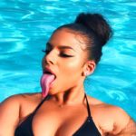 Η Mikayla Saravia έβγαλε φέτος 100 χιλιάδες δολάρια χάρη στην απίστευτα μακριά γλώσσα της [ΒΙΝΤΕΟ-ΕΙΚΟΝΕΣ[