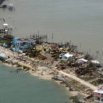 Κυκλώνας Ντόριαν: Μετά το καταστροφικό του πέρασμα από τις Μπαχάμες, κινείται αργά προς τις ακτές των ΗΠΑ