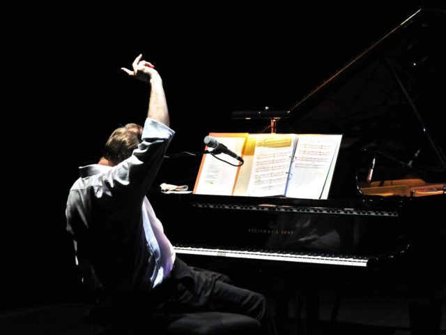 Ας μιλήσουμε για μινιμαλισμό με τον Βιμ Μέρτενς