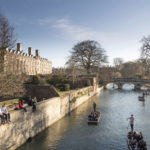 Ίδια δίδακτρα με τους Βρετανούς οι Έλληνες φοιτητές και την επόμενη διετία