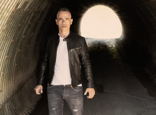 Οι τελευταίες λεπτομέρειες για την εμφάνιση του Eros Ramazzoti στην Αθήνα