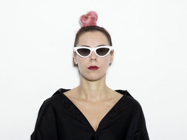 Για τη Μαρία Τσολάκη η μετακόμιση είναι μια βίαιη εμπειρία