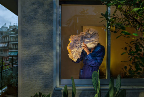 Πύθωνος 36: Ένα σουρεαλιστικό solo διαπραγμάτευσης της ύπαρξης.