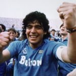 Πέθανε ο Ντιέγκο Μαραντόνα. Το ποδόσφαιρο δεν είναι πια «μπάλα».