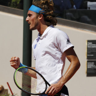 Τσιτσιπάς: Έκανε την ανατροπή και προκρίθηκε στους 8 του China Open