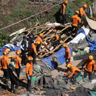 Νότια Κορέα: Τουλάχιστον εννέα άνθρωποι έχασαν τη ζωή τους από τυφώνα