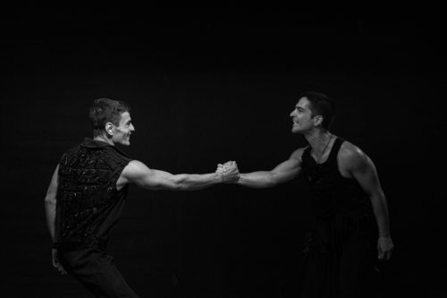 Μια goth κωμωδία παρουσιάζεται στο θέατρο Επί Κολωνώ