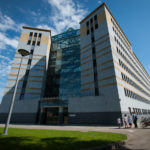 Ένας άνδρας αυτοπυρπολήθηκε έξω από τα κεντρικά γραφεία της Ύπατης Αρμοστείας του ΟΗΕ για τους Πρόσφυγες στη Γενεύη