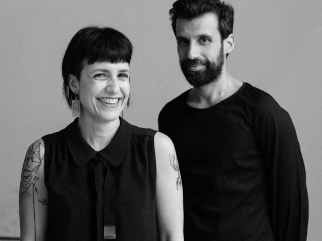 Το ελληνικό brand Eating the Goober μόλις διακρίθηκε για ένα ανατρεπτικό και ηθικό προϊόν μόδας