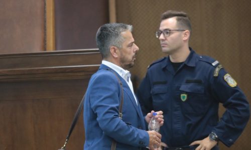 Απολογία του πρώην βουλευτή Ευστάθιου Μπούκουρα στην δίκη της Χρυσής Αυγής: «Πριν τις εκλογές πέρασα την δεύτερη εφηβεία μου με το παρεάκι- Μετά ήμουν ξένο σώμα στην κοινοβουλευτική ομάδα»