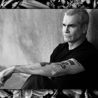 Ο Henry Rollins στην Popaganda: Πότε μάσησε τα λόγια του, για να το κάνει σε αυτή τη συνέντευξη;