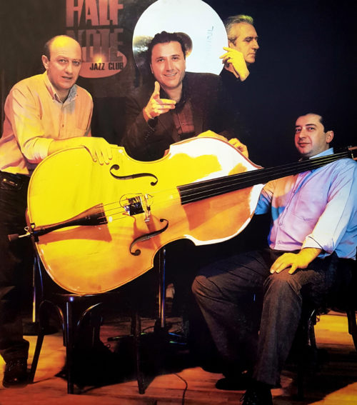 HALF NOTE JAZZ CLUB: Η τζαζ πλευρά της πόλης. 40 plus χρόνια, μεγαλώνουμε μαζί