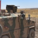 Το πυροβολικό της Τουρκίας έπληξε κουρδικές θέσεις ανατολικά της Ταλ Αμπιάντ, στη Συρία (BINTEO)