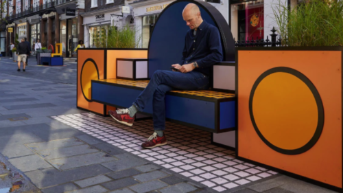 Είναι αυτός ο πιο ντιζαϊνάτος πεζόδρομος του Λονδίνου;