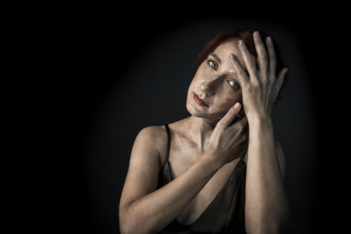 Η Μαρία Παπαγεωργίου έρχεται με την κιθάρα της αγκαλιά στο Ίδρυμα Β&Ε Γουλανδρή