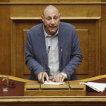 Ο Κλέων Γρηγοριάδης καταγγείλει σεξιστική επίθεση από άνδρα των ΜΑΤ στην 16χρονη κόρη του [ΒΙΝΤΕΟ]