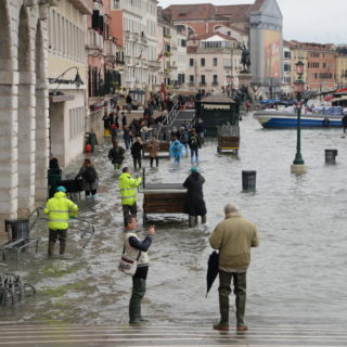 Ιταλία: Σε κατάσταση φυσικής καταστροφής πρόκειται να κυρηχθεί η Βενετία
