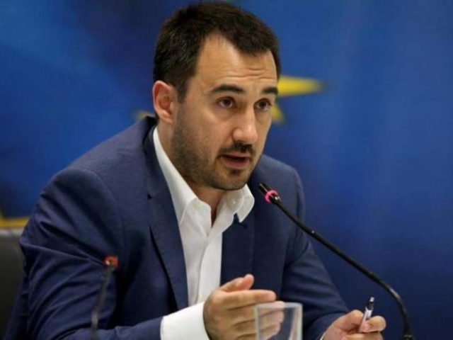 Αλέξης Χαρίτσης: «Καταρρίπτεται η θεωρία περί σκευωρίας στην υπόθεση Novartis»