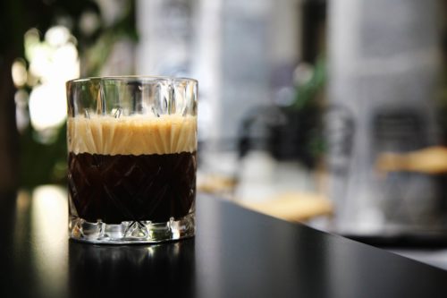 Υγεία: Ωφέλιμη η επίδραση του καφέ στην επιβίωση ασθενών με μεταστατικό καρκίνο εντέρου