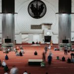 Γαλλία: Μεγάλο μέρος των μουσουλμάνων στη χώρα έχουν πέσει θύματα διακρίσεων και ρατσισμού