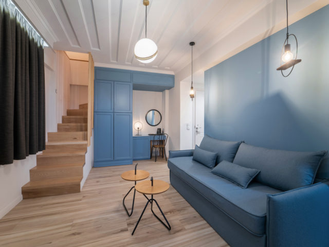 Ένα βραβευμένο ξενοδοχείο πόλης εμπνευσμένο από τη χρωματική παλέτα της Λευκάδας