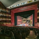 «Ένα προς ένα»: Πρόγραμμα αγοράς εισιτηρίων για παιδιά και νέους σε παραστάσεις της ΕΛΣ με 2€