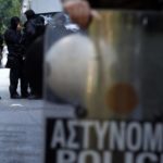 Καταγγελία 20χρονης για ξυλοδαρμό από ΜΑΤ στα Εξάρχεια