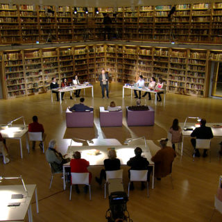 «Λόγος-Αντίλογος»: Δεν ήρθε η ώρα να (ξανα)μάθουμε να μιλάμε;