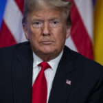 Την παραπομπή του Τραμπ ανακοίνωσε η πρόεδρος της αμερικανικής Βουλής