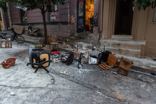 Σε σπίτι γνωστού σκηνοθέτη μπήκε η ΕΛΑΣ στο Κουκάκι