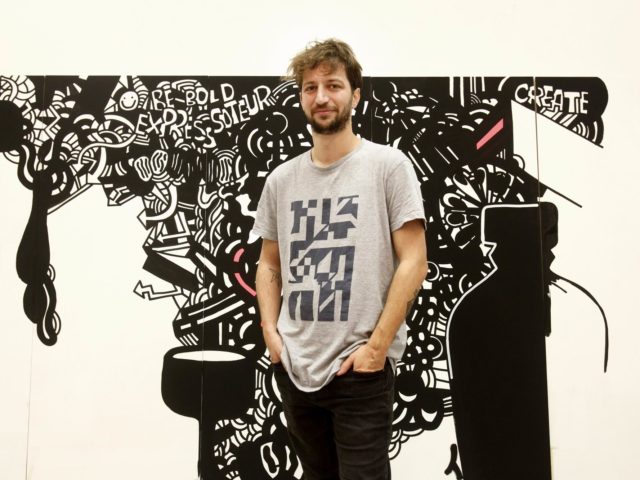 Ο SOTEUR περιμένει να αναγνωριστεί η αξία του ως instamodel για να σταματήσει να ασχολείται με μαρκαδόρους και μπογίες