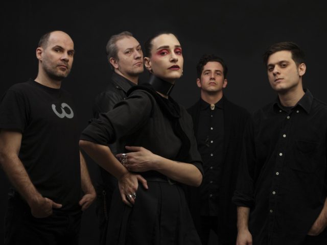 Οι Lip Forensics, οι The Man & His Failures, οι Strawberry Pills και ένα Μαύρο Ερωτηματολόγιο