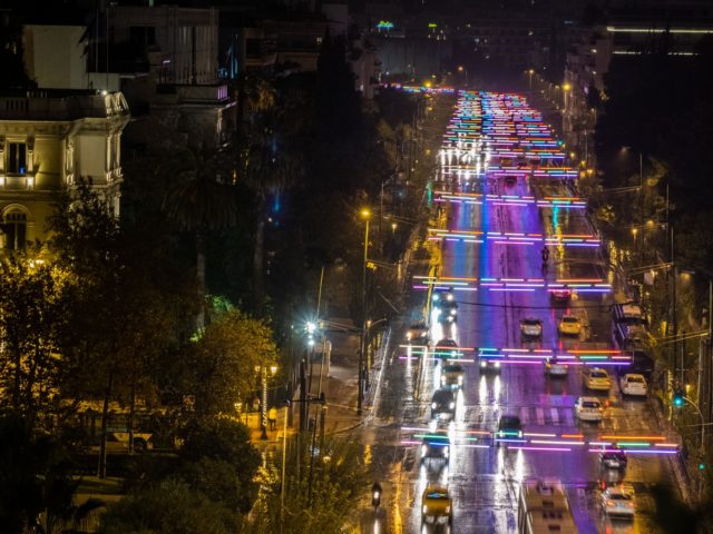 Ο Γιώργος Τέλλος μας εξηγεί την ιδέα πίσω από το φωτισμό της Βασιλίσσης Σοφίας