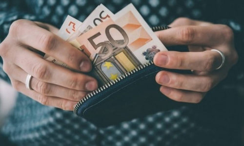 Ανοίγει σήμερα η εφαρμογή για το κοινωνικό μέρισμα