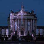 Η χριστουγεννιάτικη πρόσοψη της Tate Britain