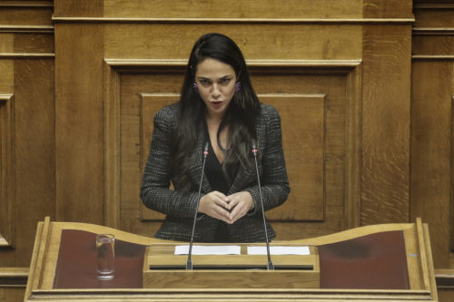 Διαβεβαιώσεις για γρήγορες διαδικασίες σχετικά με την αναδοχή και την υιοθεσία από την Δόμνα Μιχαηλίδου