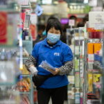 213 οι νεκροί από τον νέο κορονοϊό,  σχεδόν 9.700 τα κρούσματα μόνο στην Κίνα