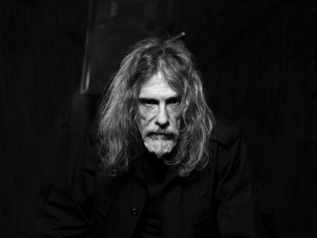 «Rock ’n’ Roll είναι, μην το γαμ*ς στη φιλοσοφία»