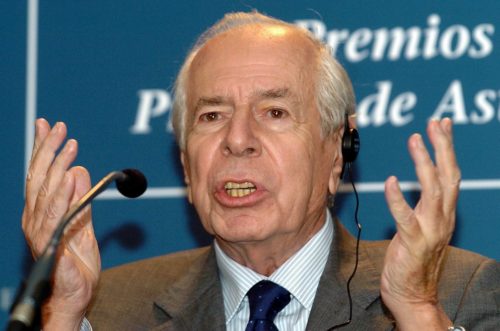 Πέθανε ο γάλλος δημοσιογράφος και συγγραφέας Ζαν Ντανιέλ