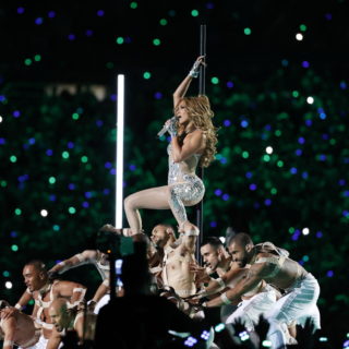 Τζένιφερ Λόπεζ και Σακίρα έβαλαν φωτιά στο Super Bowl [ΕΙΚΟΝΕΣ-ΒΙΝΤΕΟ]